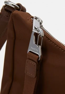 Marc O'Polo Damen AGNES - Umhängetasche - Melted Caramel -Marc O'Polo Verkäufe 030fbfbd57d94200aa4dee9b1a55fbbc