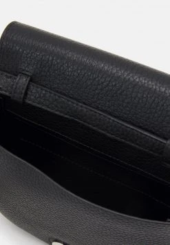 Marc O'Polo CALLY - Umhängetasche - Black | Damen 6 Marc O'Polo CALLY - Umhängetasche - Black | Damen -Marc O'Polo Verkäufe 18ef6e4e229c422ba615d281a697579f