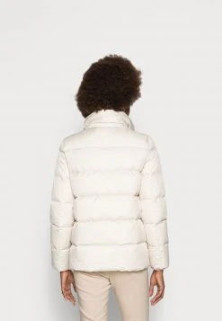 Marc O'Polo Damen Daunenjacke - Chalky Sand 7 Marc O'Polo Damen Daunenjacke - Chalky Sand -Marc O'Polo Verkäufe 199aa3674c584b1c81ec18802c5d5f79