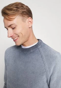 Marc O'Polo Herren CREW NECK - Strickpullover - Stormy Sea 9 Marc O'Polo Herren CREW NECK - Strickpullover - Stormy Sea -Marc O'Polo Verkäufe 1b4318fc47fa487392e40e38eaf5ce48