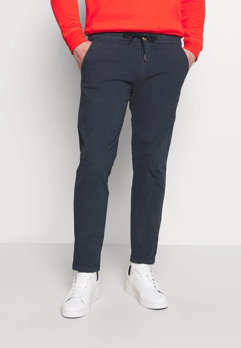 Marc O'Polo TAPERED LEG - Stoffhose - Total Eclipse | Herren 1 Marc O'Polo TAPERED LEG - Stoffhose - Total Eclipse | Herren