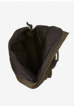 Marc O'Polo Herren AUS GEWACHSTER CANVAS-QUALITÄT - Tagesrucksack - Olive Green -Marc O'Polo Verkäufe 28d0572652844275af10ec5e1d219918