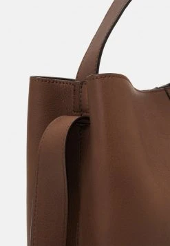 Marc O'Polo Damen GEMMA - Umhängetasche - Chocolate Brown -Marc O'Polo Verkäufe 29a4ca99396d4b88a07249b3924ef9b7