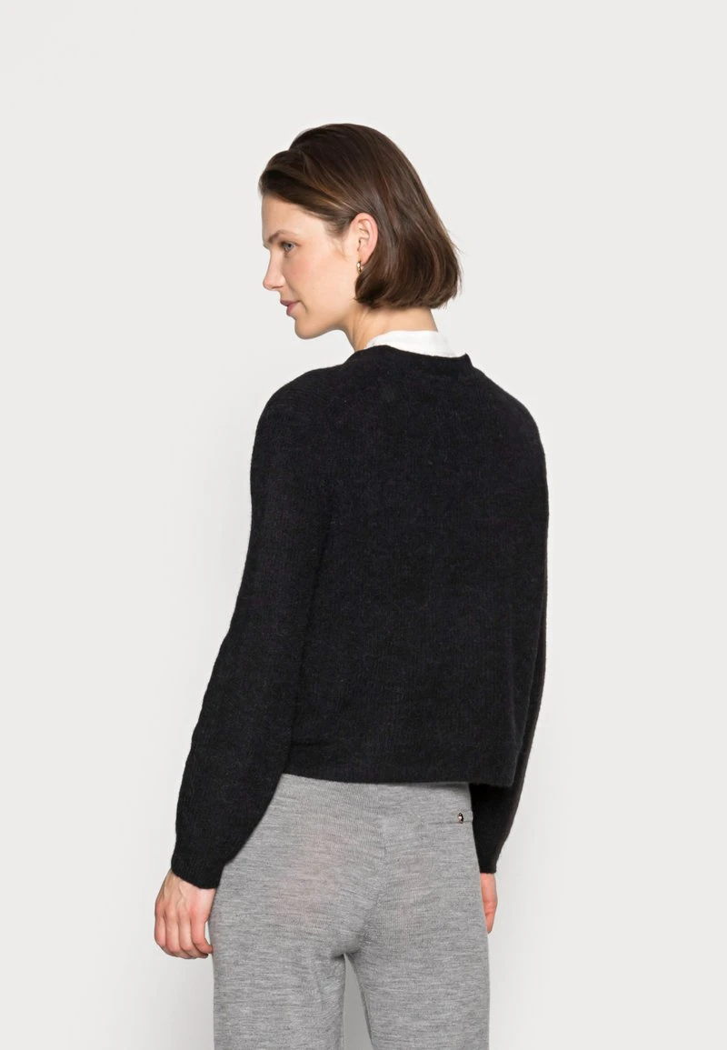 Marc O'Polo CARDIGAN LONGSLEEVE V-NECK BUTTON CLOSURE HALF-CARDIGAN STIT - Strickjacke - Black | Damen 3 Marc O'Polo CARDIGAN LONGSLEEVE V-NECK BUTTON CLOSURE HALF-CARDIGAN STIT - Strickjacke - Black | Damen – Bild 3