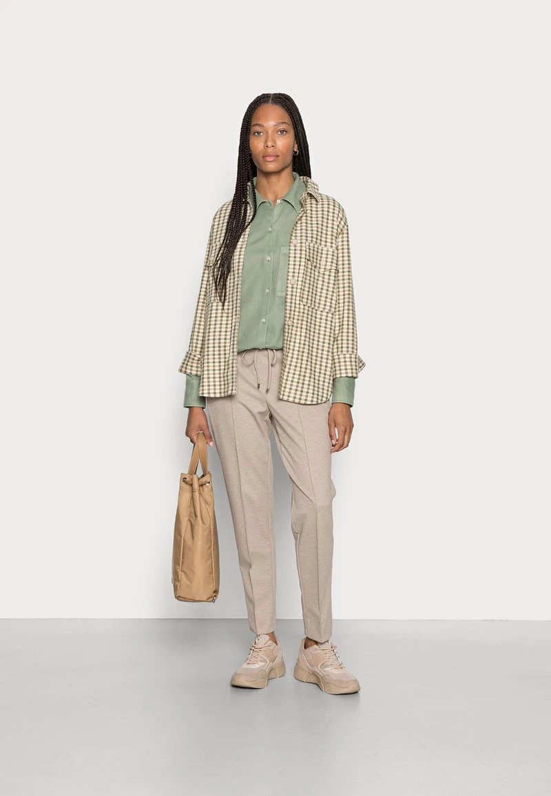 Marc O'Polo BLOUSE LONG SLEEVE KENT COLLAR VOLUME SLEEVEPLEAT DETAIL AT - Hemdbluse - Breezy Mint | Damen 2 Marc O'Polo BLOUSE LONG SLEEVE KENT COLLAR VOLUME SLEEVEPLEAT DETAIL AT - Hemdbluse - Breezy Mint | Damen – Bild 2