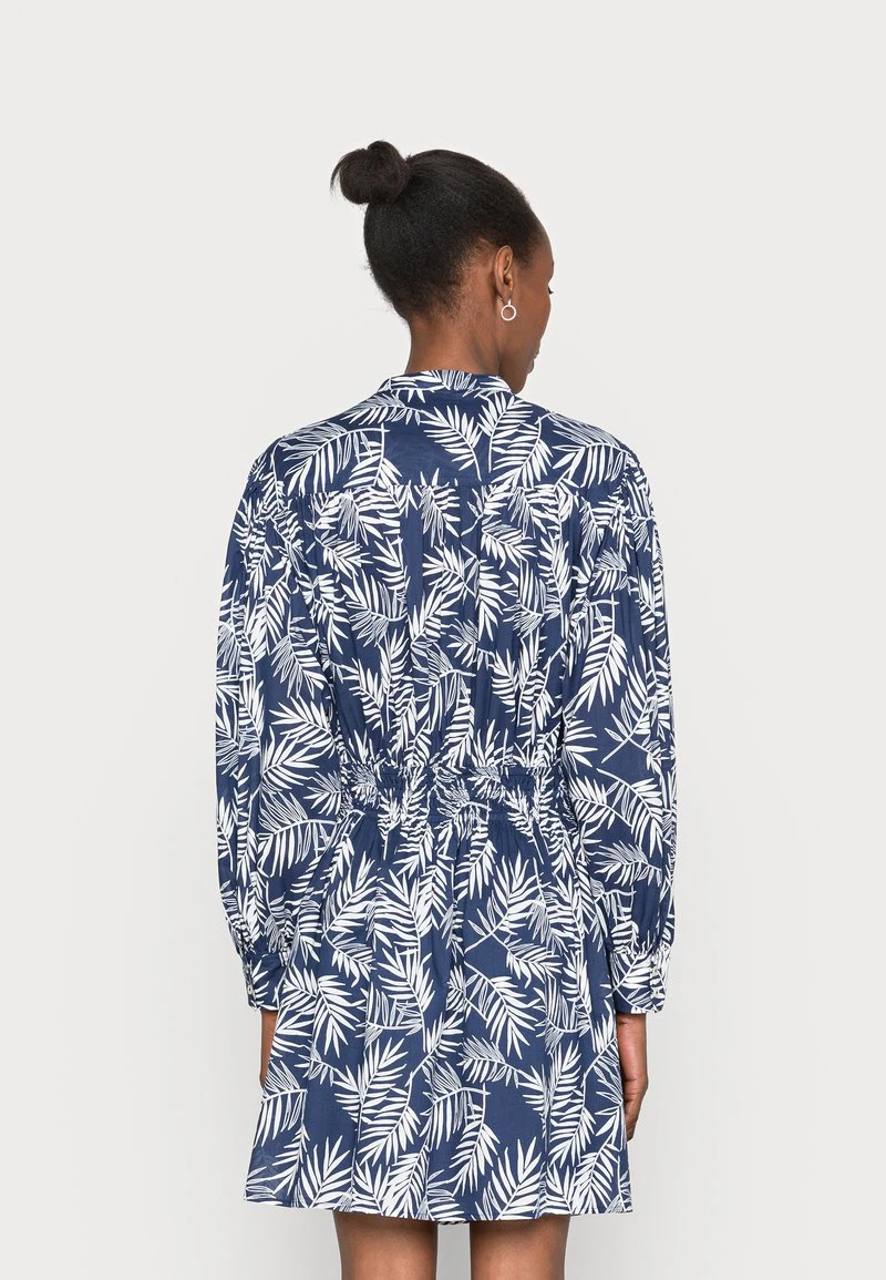 Marc O'Polo Damen DRESS FEMININE STYLE FITTED WAIST SHIRT DETAILS SHORT LENGTH - Blusenkleid - Navy 3 Marc O'Polo Damen DRESS FEMININE STYLE FITTED WAIST SHIRT DETAILS SHORT LENGTH - Blusenkleid - Navy – Bild 3