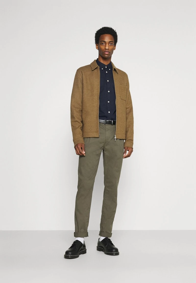 Marc O'Polo Herren BUTTON DOWN LONG SLEEVE INSERTED - Hemd - Total Eclipse 2 Marc O'Polo Herren BUTTON DOWN LONG SLEEVE INSERTED - Hemd - Total Eclipse – Bild 2