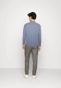 Marc O'Polo Herren KENT COLLAR LONG SLEEVE ONE BIGGER CHEST POCKET - Hemd - Stormy Sea 7 Marc O'Polo Herren KENT COLLAR LONG SLEEVE ONE BIGGER CHEST POCKET - Hemd - Stormy Sea -Marc O'Polo Verkäufe 48ec70bd543942909714e9fe9e420a34