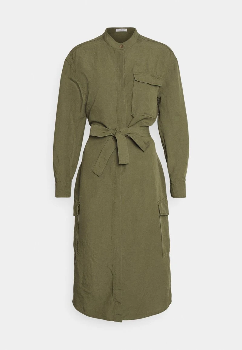 Marc O'Polo Damen DRESS CARGO STYLE BELT DETAIL LONG SLEEVE - Blusenkleid - Olive Grove 1 Marc O'Polo Damen DRESS CARGO STYLE BELT DETAIL LONG SLEEVE - Blusenkleid - Olive Grove