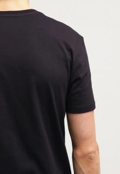 Marc O'Polo SCOTT SHAPED FIT - T-Shirt Basic - Black | Herren -Marc O'Polo Verkäufe 5244762870064c14ac5ee08449ddcb28