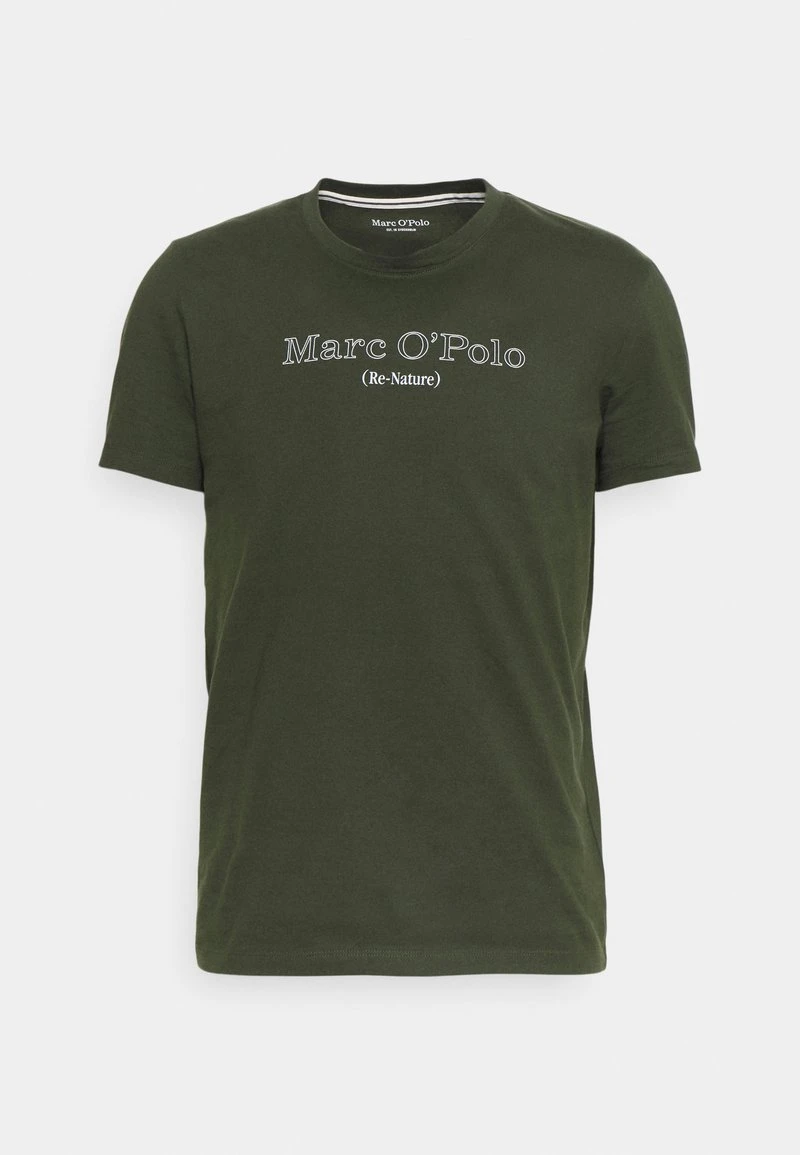 Marc O'Polo Herren SHORT SLEEVE CREW NECK ARTWORK ON CHEST - T-Shirt Print - Burnt Leaf 5 Marc O'Polo Herren SHORT SLEEVE CREW NECK ARTWORK ON CHEST - T-Shirt Print - Burnt Leaf – Bild 5