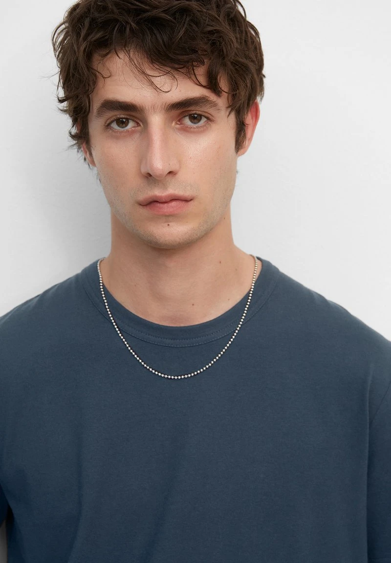 Marc O'Polo AUS HOCHWERTIGER - T-Shirt Basic - Total Eclipse | Herren 4 Marc O'Polo AUS HOCHWERTIGER - T-Shirt Basic - Total Eclipse | Herren – Bild 4