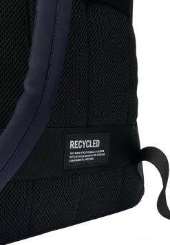 Marc O'Polo MIT GEPOLSTERTEM RÜCKENTEIL - Tagesrucksack - Dark Night | Herren -Marc O'Polo Verkäufe 7b2b40bfe69e4ac2860eb0ac0b3c1794