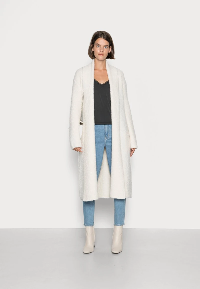 Marc O'Polo Strickjacke - Chalky Sand | Damen 2 Marc O'Polo Strickjacke - Chalky Sand | Damen – Bild 2