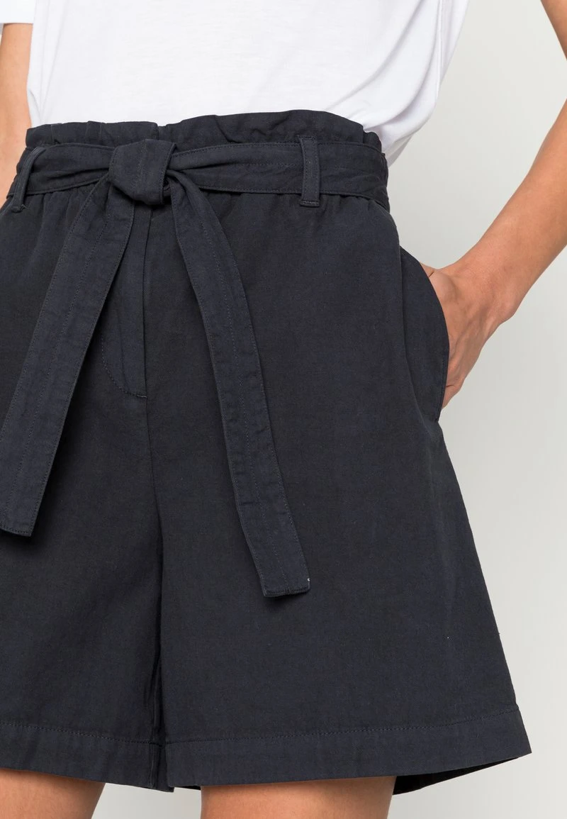 Marc O'Polo Damen PAPERBAG STYLE, WIDE LEG - Shorts - Deep Sky 5 Marc O'Polo Damen PAPERBAG STYLE, WIDE LEG - Shorts - Deep Sky – Bild 5