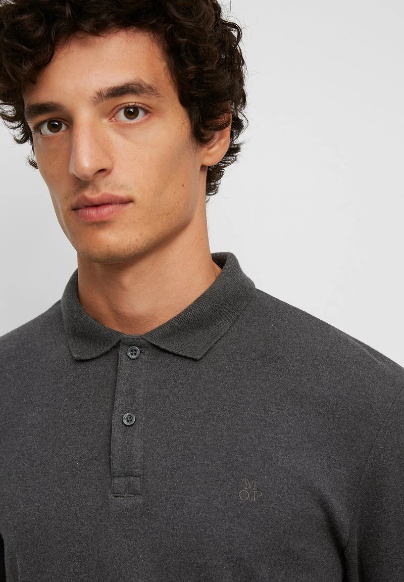 Marc O'Polo Herren Poloshirt - Dark Grey Melange 5 Marc O'Polo Herren Poloshirt - Dark Grey Melange – Bild 5