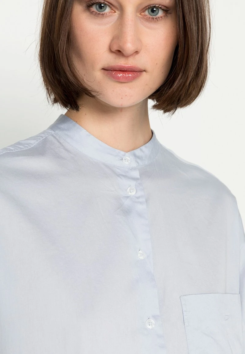 Marc O'Polo BLOUSE LONG SLEEVE STAND UP COLLAR LONG SHAPE BUTTON DOWN - Hemdbluse - Morning Dew | Damen 5 Marc O'Polo BLOUSE LONG SLEEVE STAND UP COLLAR LONG SHAPE BUTTON DOWN - Hemdbluse - Morning Dew | Damen – Bild 5