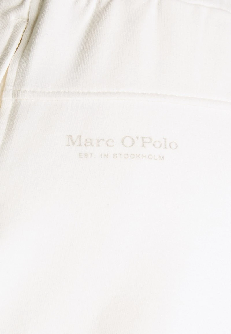 Marc O'Polo Damen WIDE FIT TRUE WAISTBAND TURN UP - Shorts - White Sand 3 Marc O'Polo Damen WIDE FIT TRUE WAISTBAND TURN UP - Shorts - White Sand – Bild 3