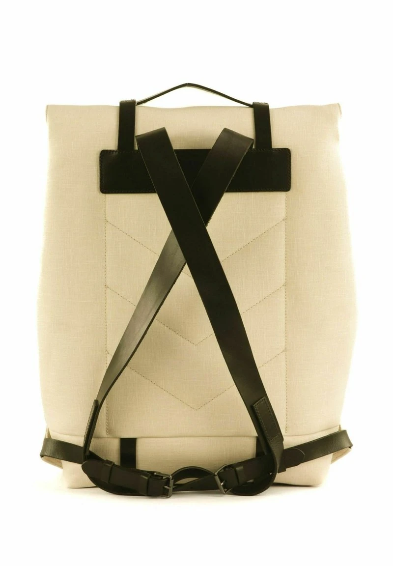 Marc O'Polo QUALITÄT - Tagesrucksack - Chalky Sand | Herren 2 Marc O'Polo QUALITÄT - Tagesrucksack - Chalky Sand | Herren – Bild 2