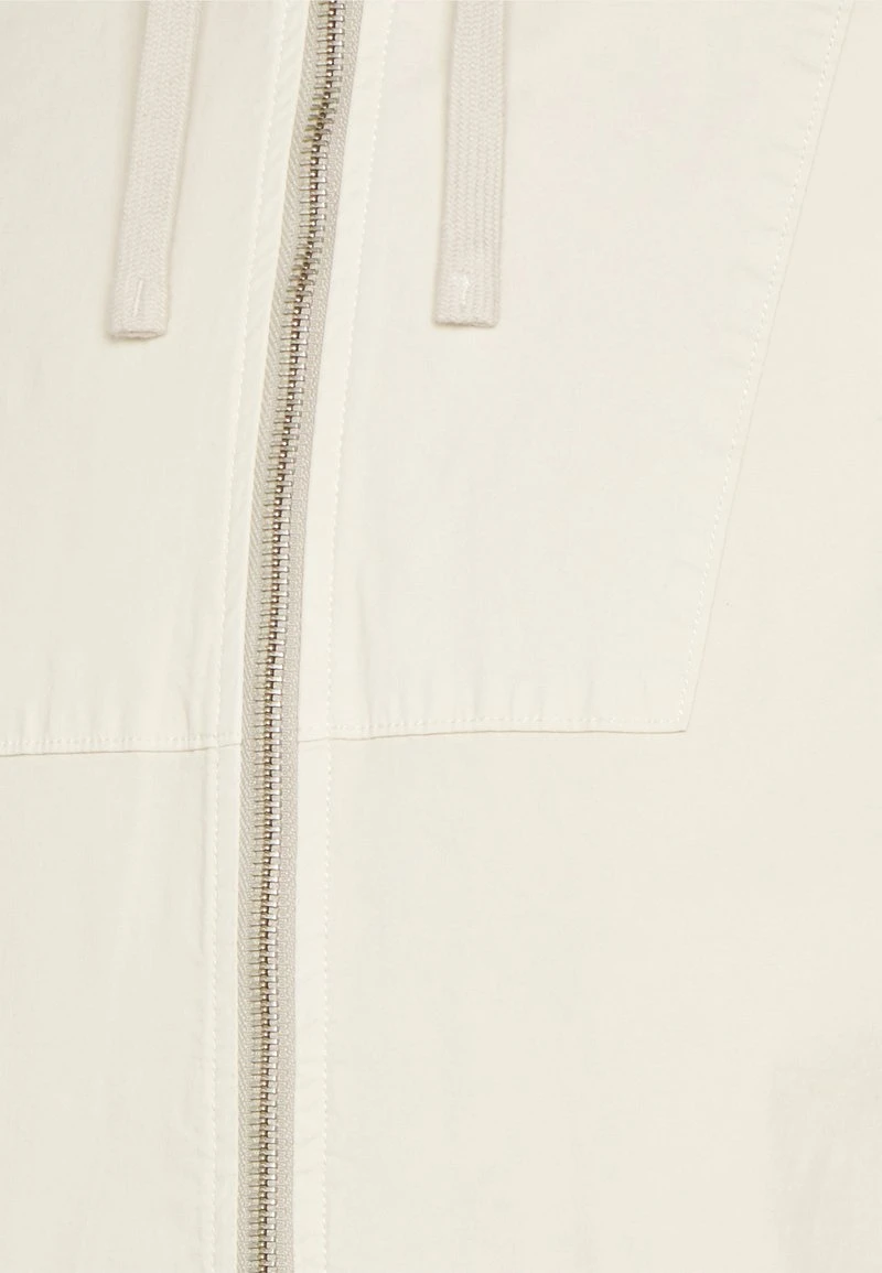 Marc O'Polo OVERSHIRT WITH HODDIE LONG SLEEVE WELT POCKETS ZIPP AT FRONT - Leichte Jacke - Gray Silk | Herren 3 Marc O'Polo OVERSHIRT WITH HODDIE LONG SLEEVE WELT POCKETS ZIPP AT FRONT - Leichte Jacke - Gray Silk | Herren – Bild 3