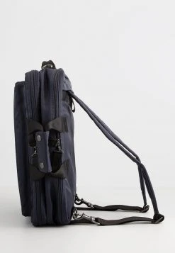 Marc O'Polo JORAN - Notebooktasche - Dark Night | Herren 11 Marc O'Polo JORAN - Notebooktasche - Dark Night | Herren -Marc O'Polo Verkäufe b1266c86d14d44aeac027fbd1a66dc64