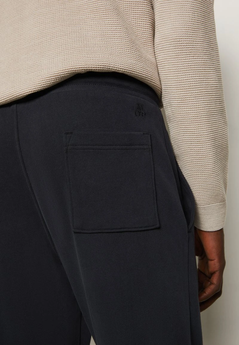 Marc O'Polo FRONT AND BACK POCKETS - Jogginghose - Phantom Fear | Herren 6 Marc O'Polo FRONT AND BACK POCKETS - Jogginghose - Phantom Fear | Herren – Bild 6