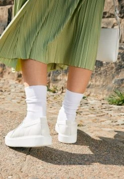 Marc O'Polo Damen CORA - Sneaker Low - Offwhite 10 Marc O'Polo Damen CORA - Sneaker Low - Offwhite -Marc O'Polo Verkäufe b31c68990ee64b5dbcb7f859ba7d7f59