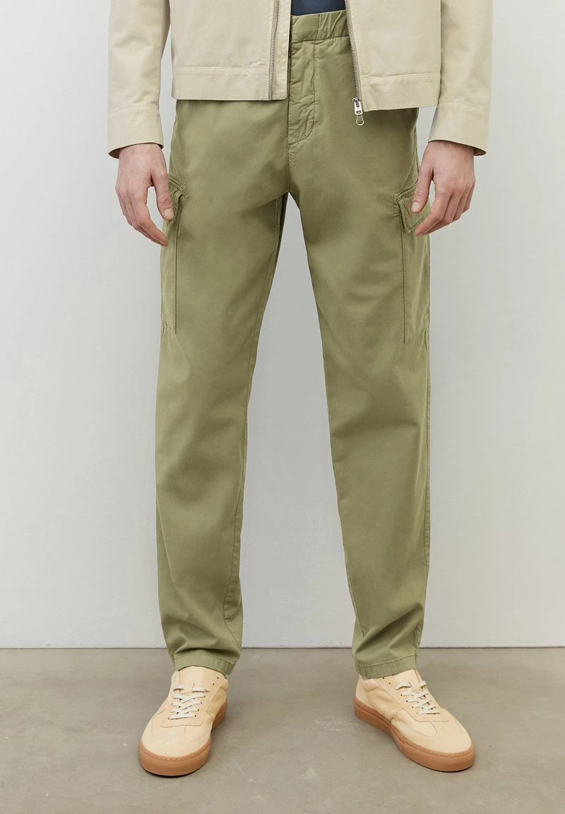 Marc O'Polo Cargohose - Olive | Herren 2 Marc O'Polo Cargohose - Olive | Herren – Bild 2