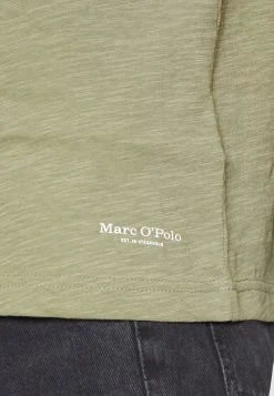 Marc O'Polo SHORT SLEEVE CREW NECK CHEST POCKET PLACED - T-Shirt Basic - Petrified Oak | Herren -Marc O'Polo Verkäufe be1d5725140b4872a0985080c06d663c