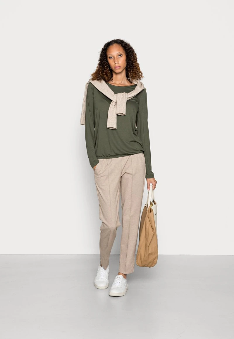 Marc O'Polo LONG SLEEVE BOAT NECK ELASTIC AT HEM - Langarmshirt - Fresh Moss | Damen 2 Marc O'Polo LONG SLEEVE BOAT NECK ELASTIC AT HEM - Langarmshirt - Fresh Moss | Damen – Bild 2
