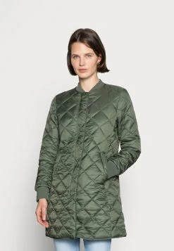 Marc O'Polo COAT QUILTED THERMORE PADDING REGULAR FIT WELT POCKETS - Kurzmantel - Fresh Moss | Damen