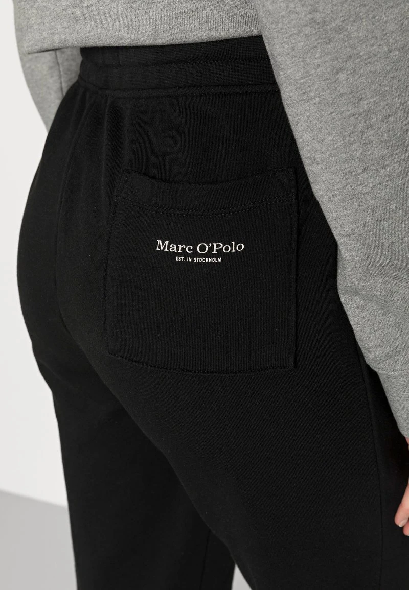 Marc O'Polo PANTS STRAIGHT FIT ELASTIC WAISTBAND - Jogginghose - Black | Damen 5 Marc O'Polo PANTS STRAIGHT FIT ELASTIC WAISTBAND - Jogginghose - Black | Damen – Bild 5