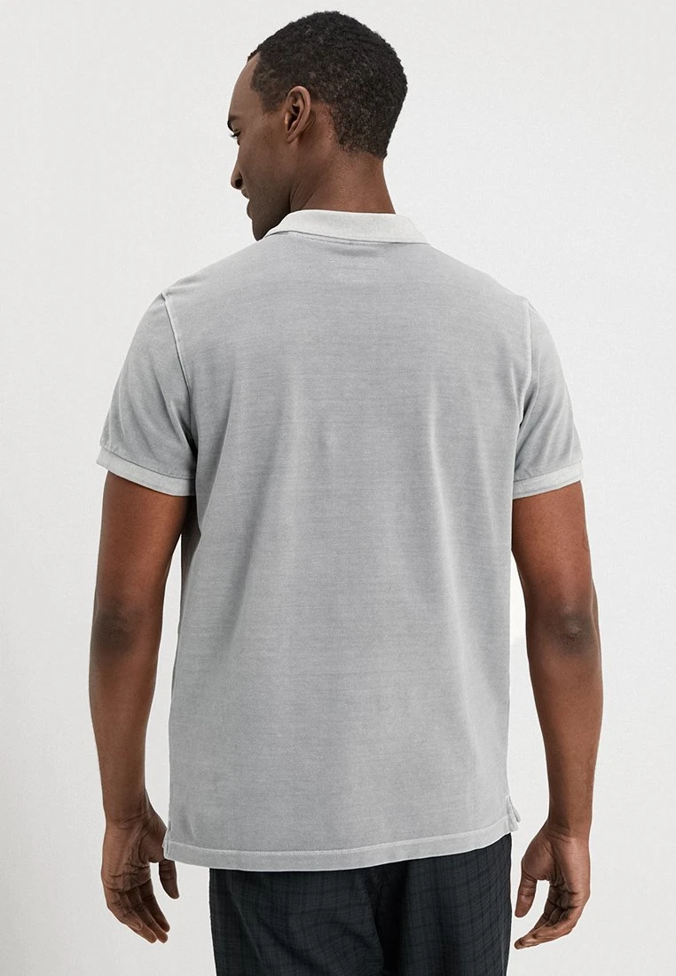 Marc O'Polo Herren SHORT SLEEVE BUTTON PLACKET - Poloshirt - Light Grey 3 Marc O'Polo Herren SHORT SLEEVE BUTTON PLACKET - Poloshirt - Light Grey – Bild 3