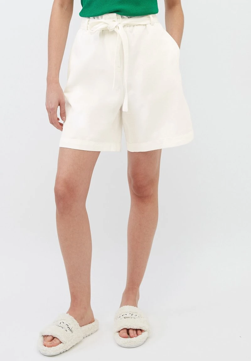 Marc O'Polo PAPERBAG STYLE, WIDE LEG - Shorts - White Cotton | Damen 1 Marc O'Polo PAPERBAG STYLE, WIDE LEG - Shorts - White Cotton | Damen