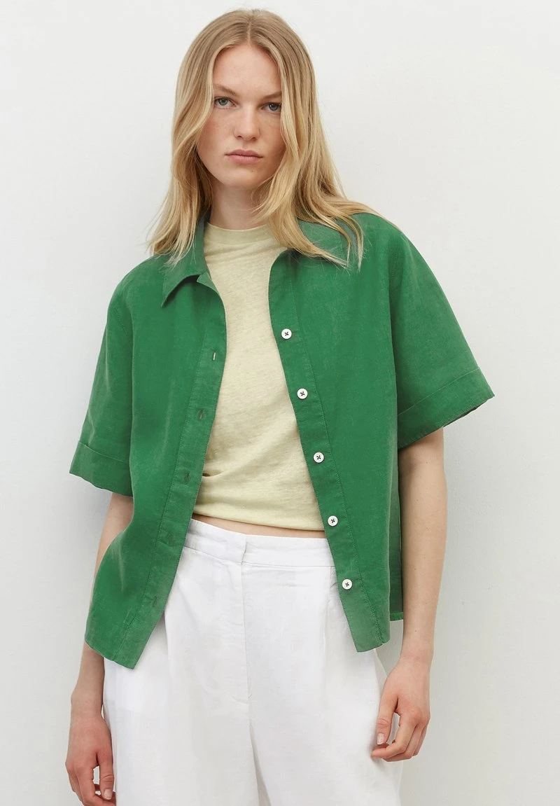 Marc O'Polo WAISTED POLO SHAPE SHORT SLEEVE PATCHED - Hemdbluse - Preppy Green | Damen 1 Marc O'Polo WAISTED POLO SHAPE SHORT SLEEVE PATCHED - Hemdbluse - Preppy Green | Damen