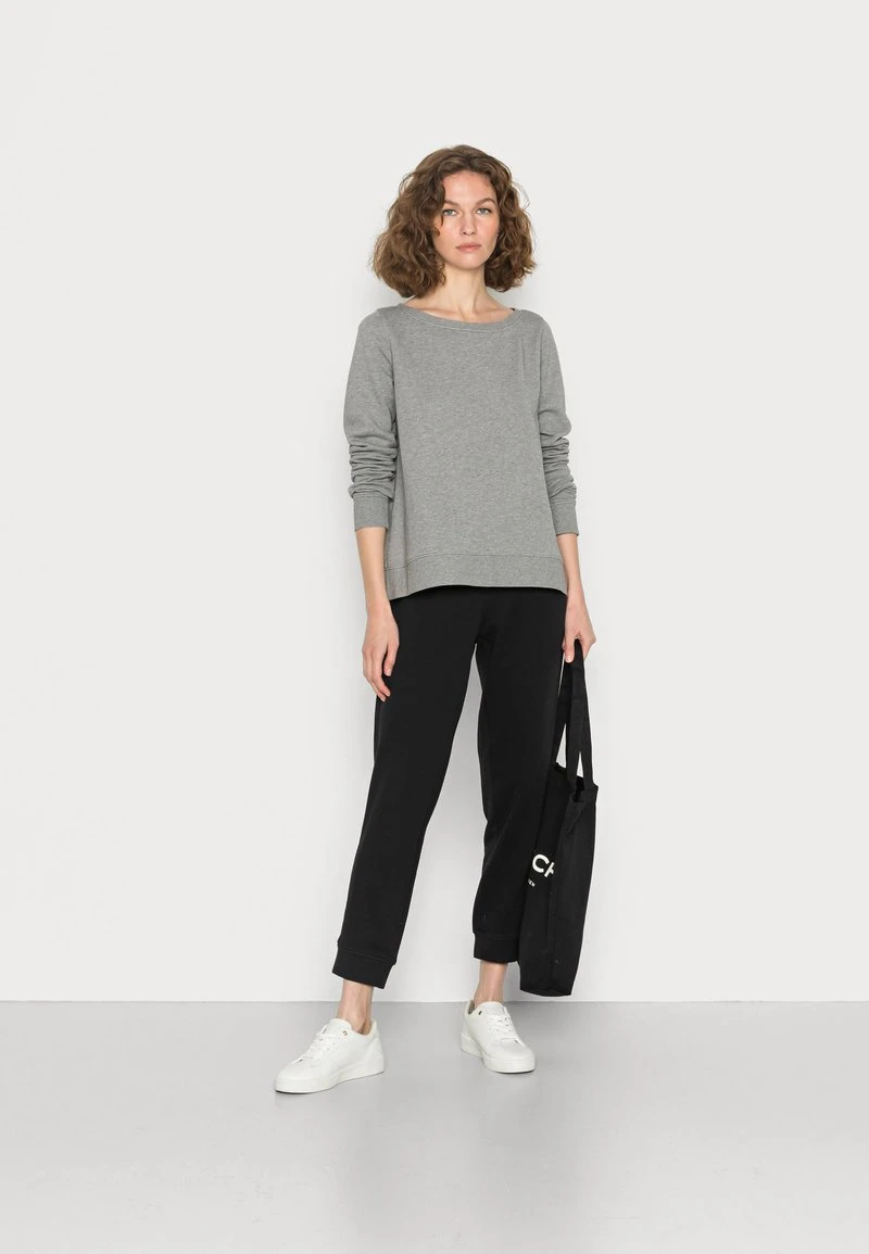 Marc O'Polo Damen LONG SLEEVE ROUND NECK PRINT AT BACK - Sweatshirt - Grey Melange 2 Marc O'Polo Damen LONG SLEEVE ROUND NECK PRINT AT BACK - Sweatshirt - Grey Melange – Bild 2