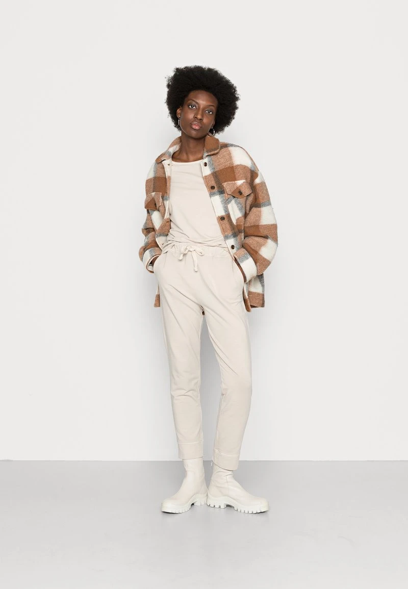 Marc O'Polo LONG SLEEVE BOAT NECK OVERCUT SHOULDER - Sweatshirt - Stone Powder | Damen 2 Marc O'Polo LONG SLEEVE BOAT NECK OVERCUT SHOULDER - Sweatshirt - Stone Powder | Damen – Bild 2