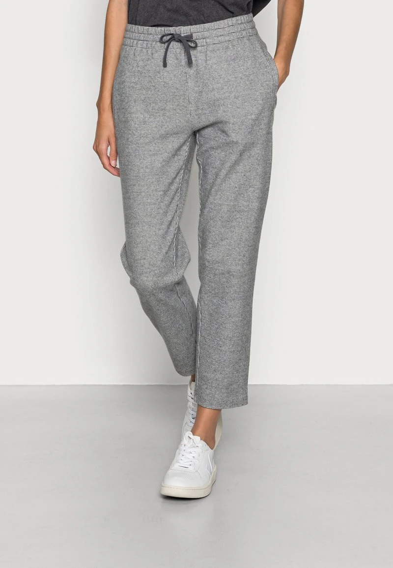 Marc O'Polo JERSEY TRACKPANTS - Jogginghose - Linen White | Damen 1 Marc O'Polo JERSEY TRACKPANTS - Jogginghose - Linen White | Damen