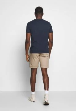 Marc O'Polo SLIM FIT PIPED BACK POCKET - Shorts - Pure Cashmere | Herren 7 Marc O'Polo SLIM FIT PIPED BACK POCKET - Shorts - Pure Cashmere | Herren -Marc O'Polo Verkäufe e63a268231cd483e9587590dcb3ae0c3