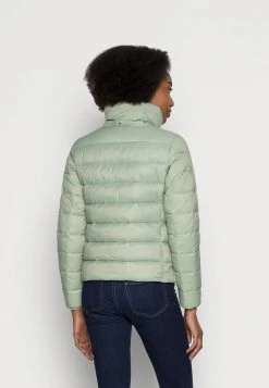 Marc O'Polo RECYCLED NO, RECYCLED COMPONENTS, SORONA FILL - Winterjacke - Breezy Mint | Damen 7 Marc O'Polo RECYCLED NO, RECYCLED COMPONENTS, SORONA FILL - Winterjacke - Breezy Mint | Damen -Marc O'Polo Verkäufe ecb2f7e162d94cdcad05cfbdb5f202bb