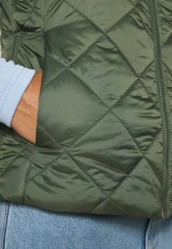 Marc O'Polo VEST STAND UP COLLAR FRONT ZIPPER - Weste - Fresh Moss | Damen 11 Marc O'Polo VEST STAND UP COLLAR FRONT ZIPPER - Weste - Fresh Moss | Damen -Marc O'Polo Verkäufe ee8640ada63047659da0b072f1593142