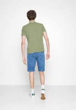 Marc O'Polo SHORT SLEEVE BUTTON PLACKET - Poloshirt - Olive | Herren 7 Marc O'Polo SHORT SLEEVE BUTTON PLACKET - Poloshirt - Olive | Herren -Marc O'Polo Verkäufe f1a9025bf43544b0896838deccfd7b28